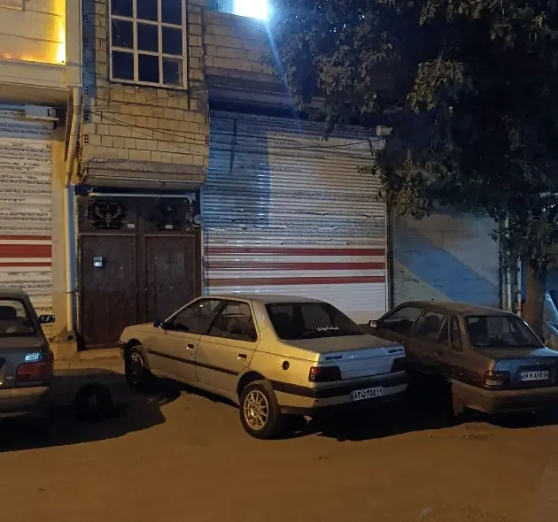 مغازه 100 متری و 200 متری برای انبار