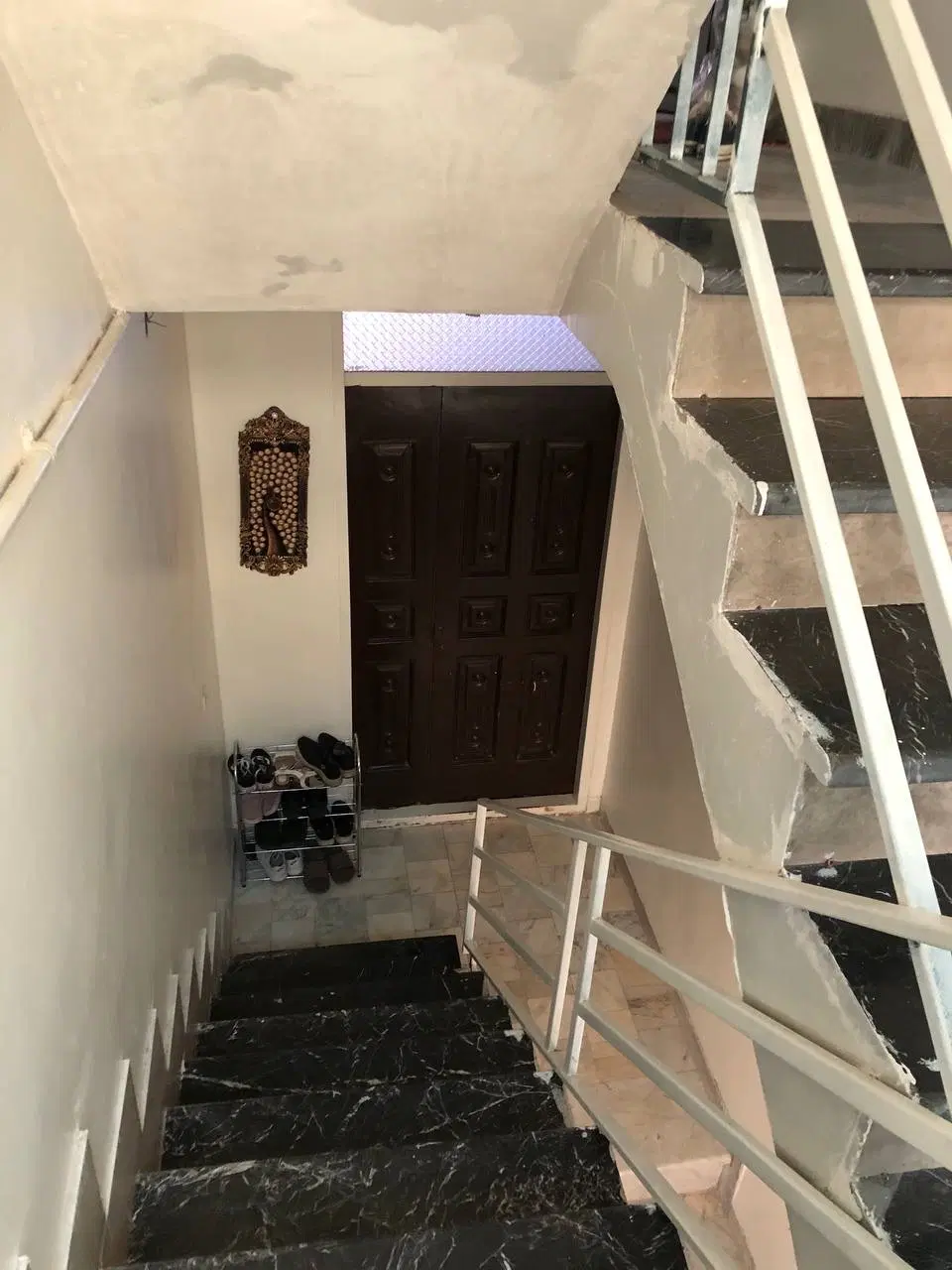 خانه ویلایی به همراه مغازه در مسعودیه خیابان کلهر