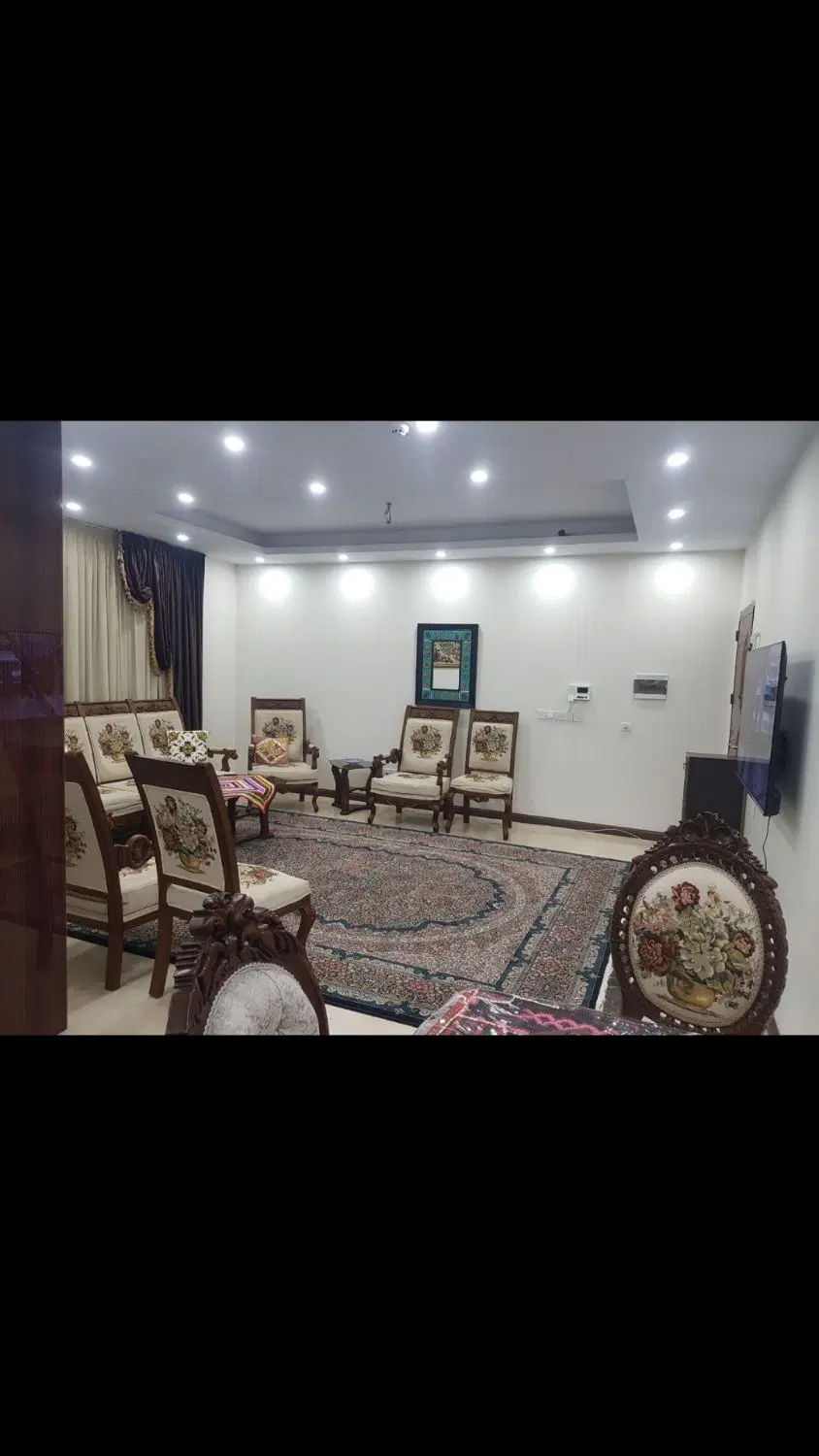 ۹۵ متری نارمک گلبرگ شرقی