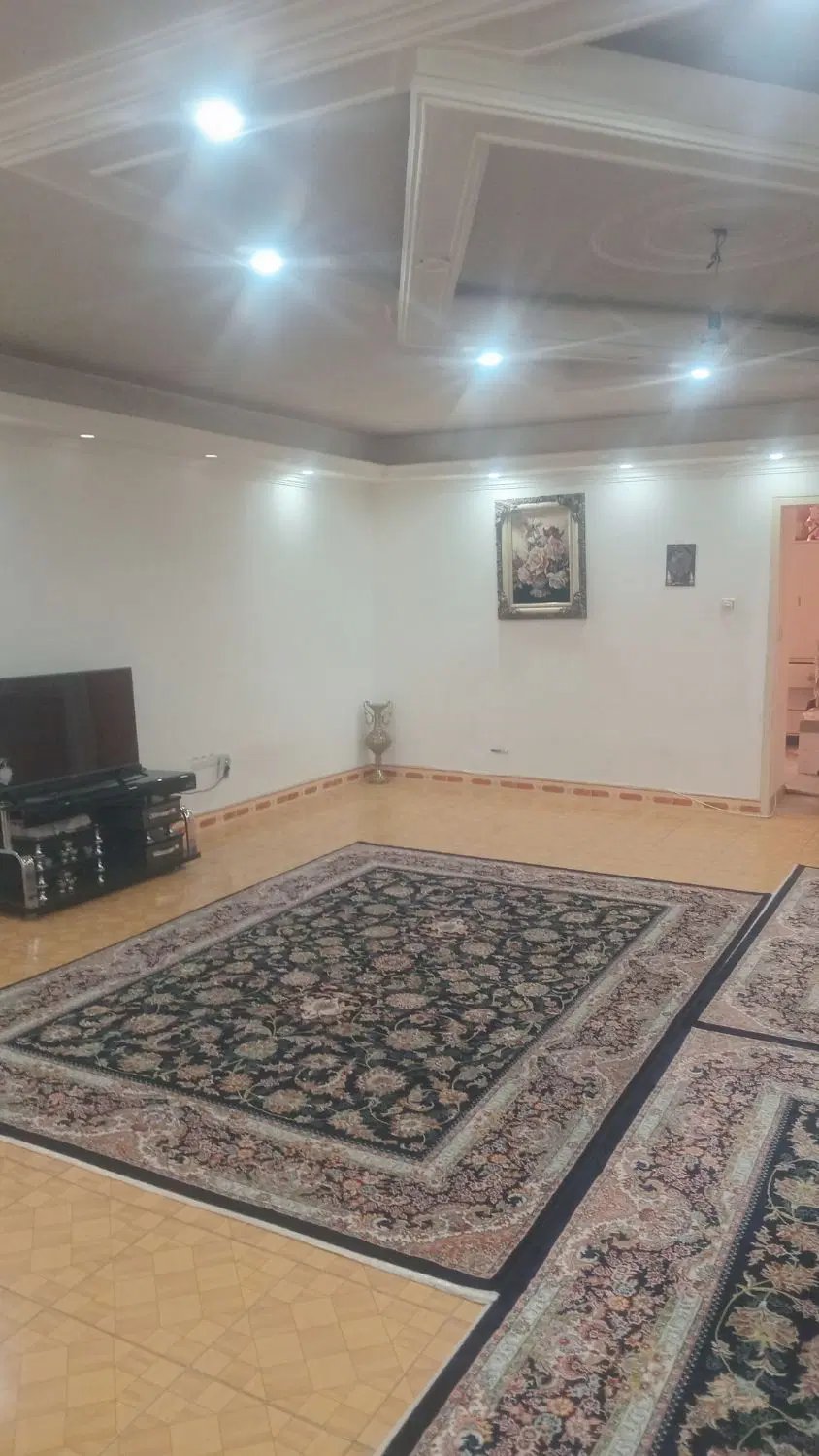 طبقه ویلایی خ شهیداحمدوند
