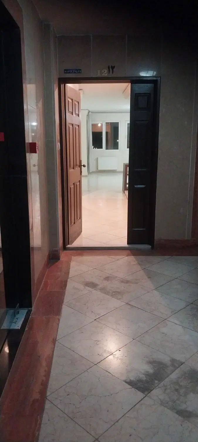 آپارتمان ۳خوابه