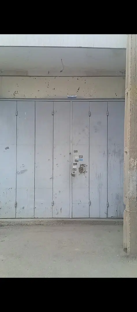 مغازه تجاری