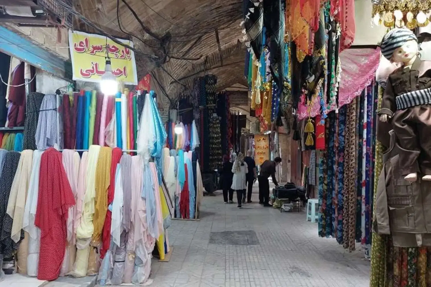 اجاره مغازه ۳۰ متری بازار سنتی کرمانشاه