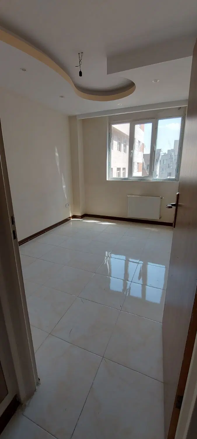 آپارتمان یک‌خواب_ آسانسور و پارکینگ
