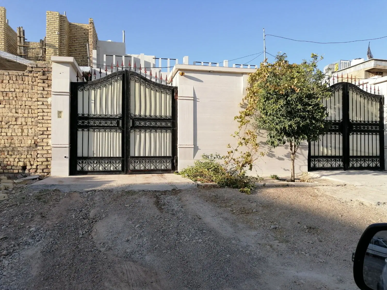منزل 250متری درب حیاط