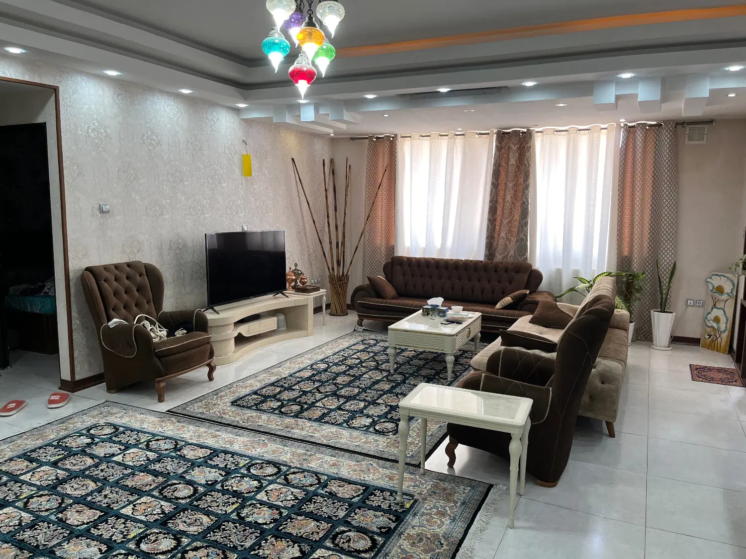 اپارتمان سه خواب تکمیل سند دار ۸ واحدی
