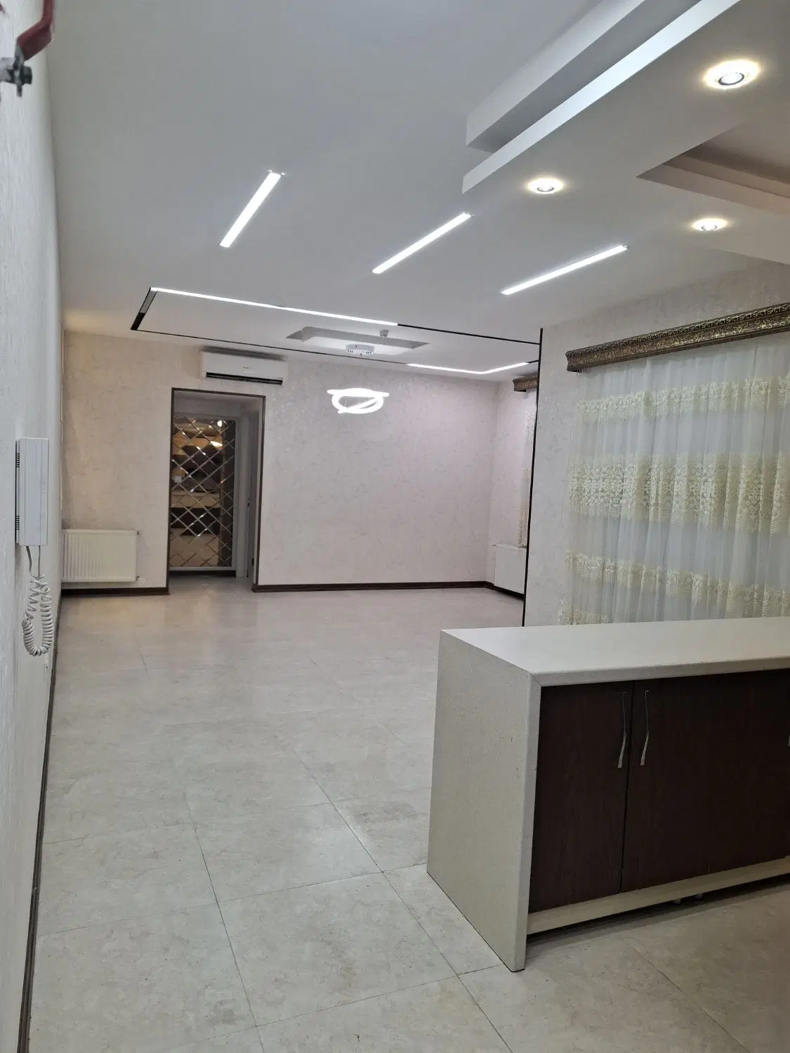 اجاره یک واحد آپارتمان ۸۳ متری