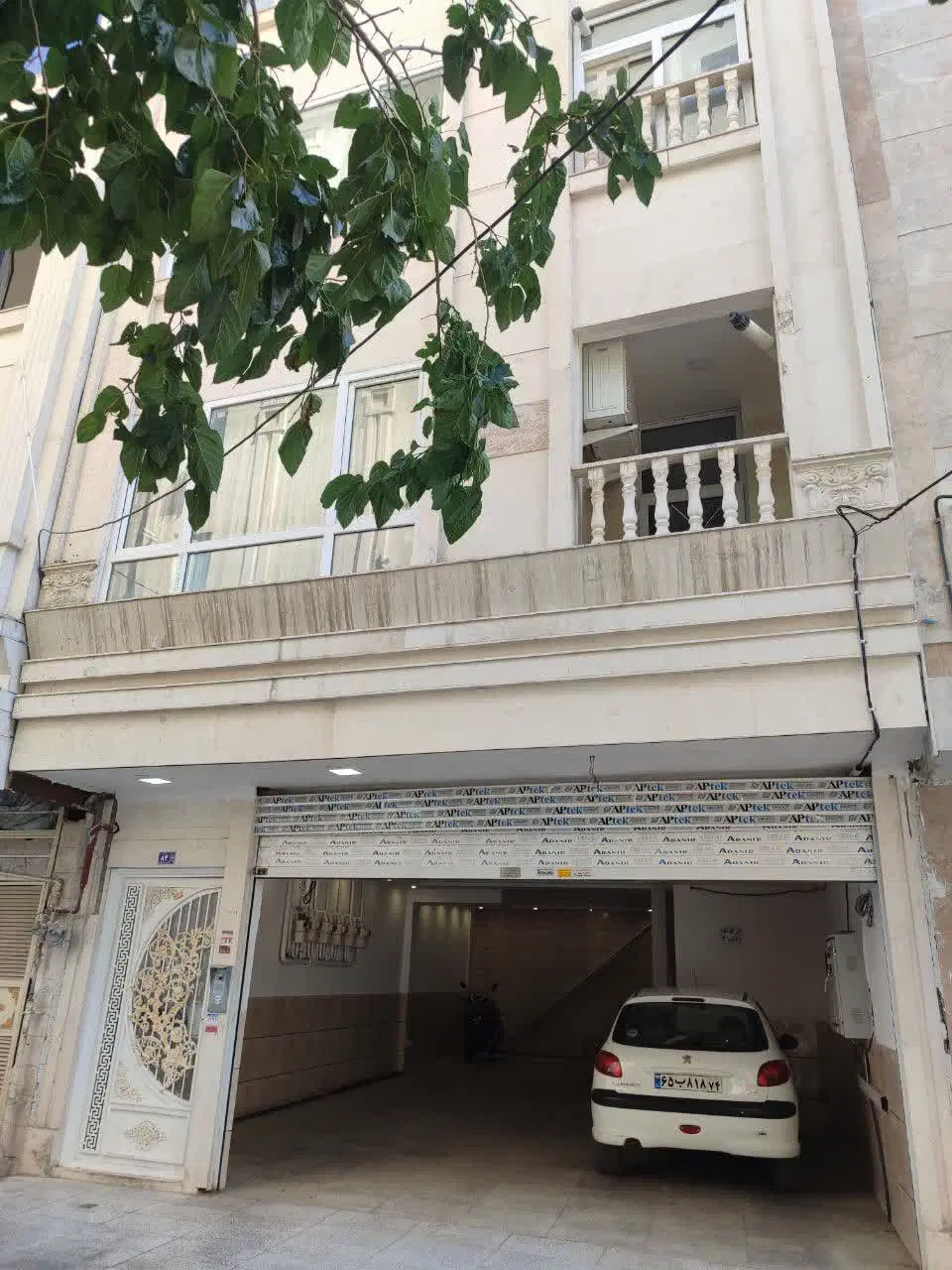 ۹۰متری_پارکینگ اختصاصی_حائری_طبقه دوم