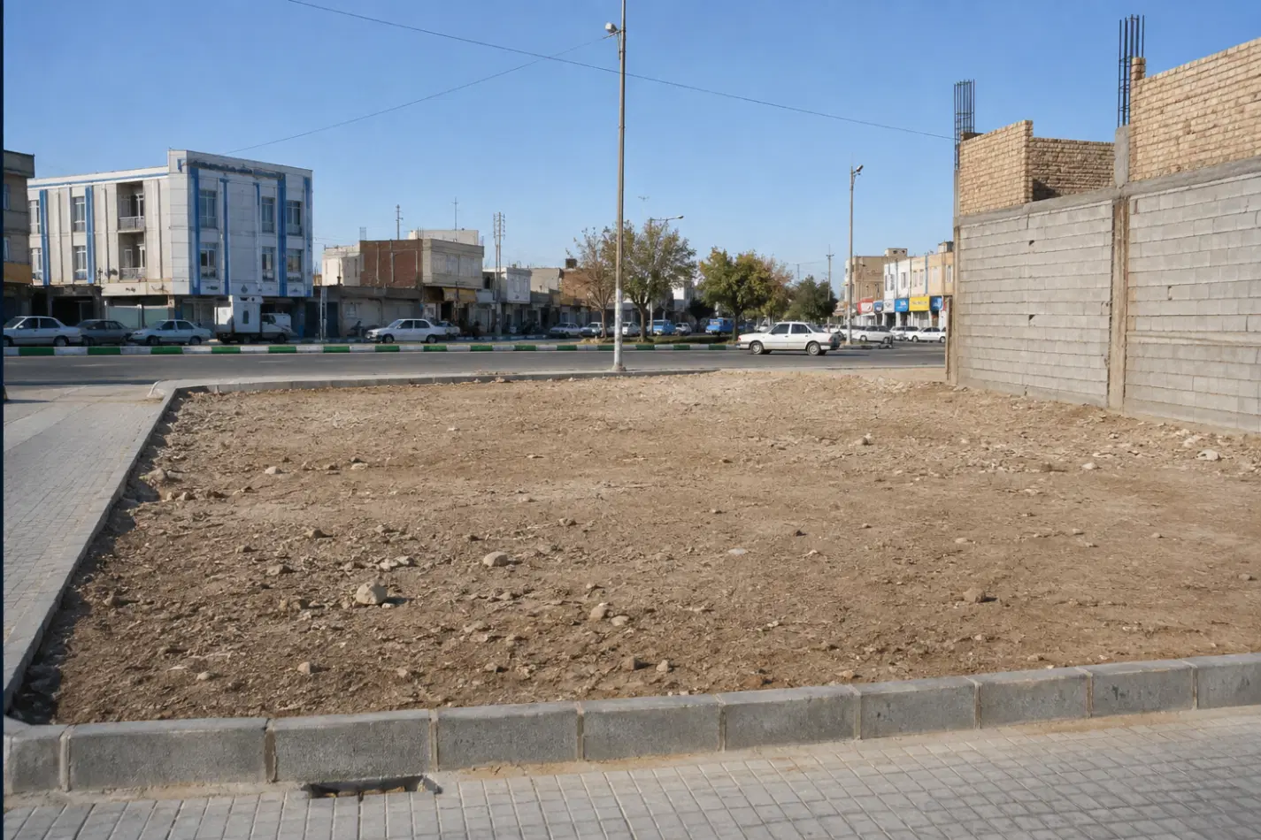 زمین تجاری ۱۱۰ متری مجوز ساخت ۳طبقه تجاری