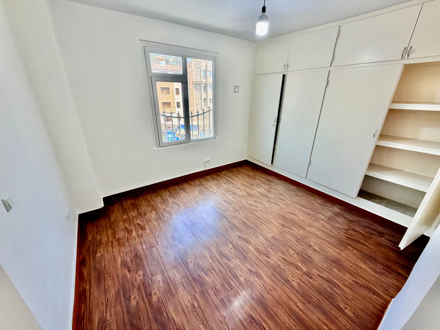 ۸۷ متر سنددار_تاپ لوکیشن تندرستی_فول بازسازی_دوکله
