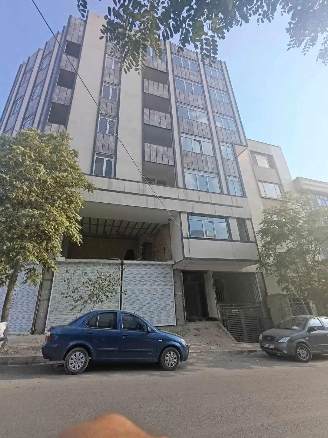فروش تاپ لوکیشن