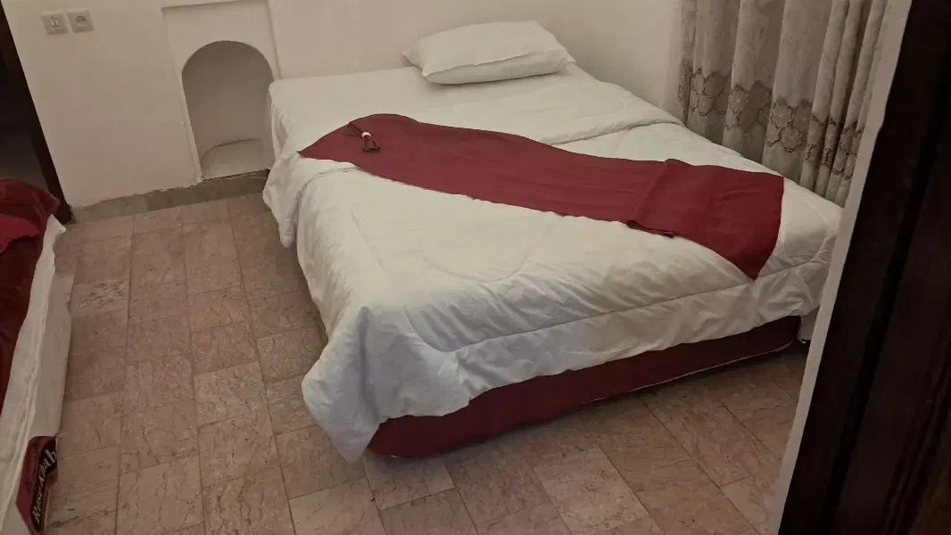اقمت در یزد