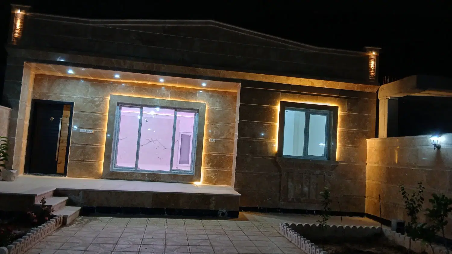 خونه فروشی ویلایی نوساز قلعه نوخرقان شهرک ذولفقار