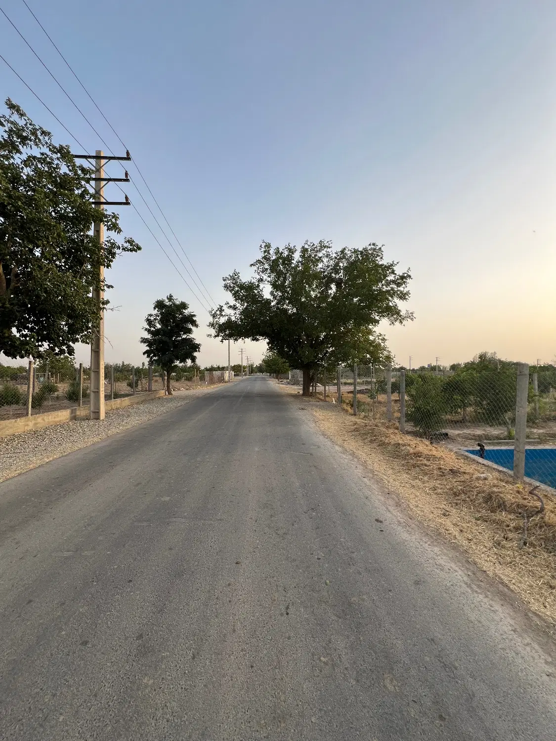 هزار متر باغ با سهمیه آب دور فنس روستای بختیار
