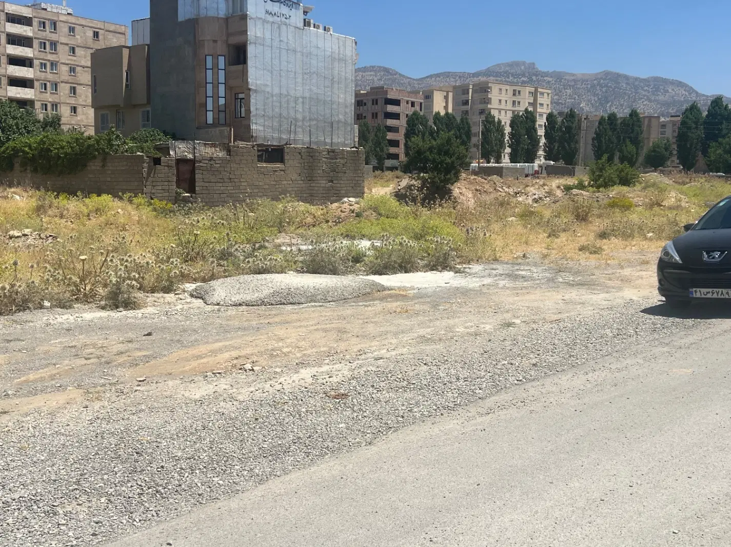 زمین استثنایی بلوار خبرنگار