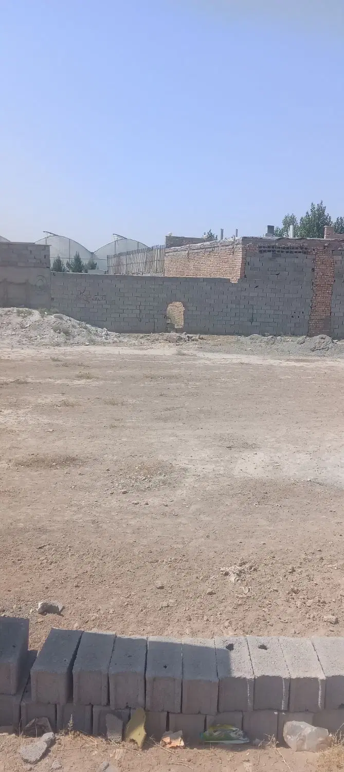 زمین  باغی ۲۷۰ متر چاردیواری