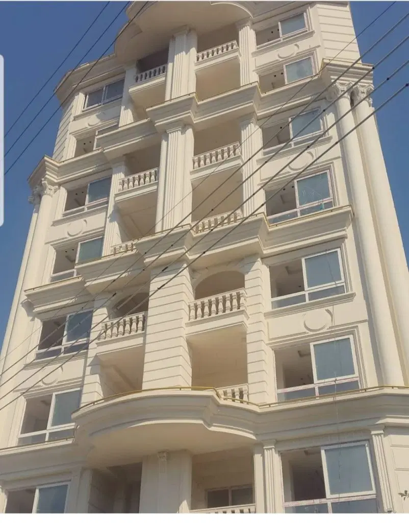 میدان نماز  100 متری
