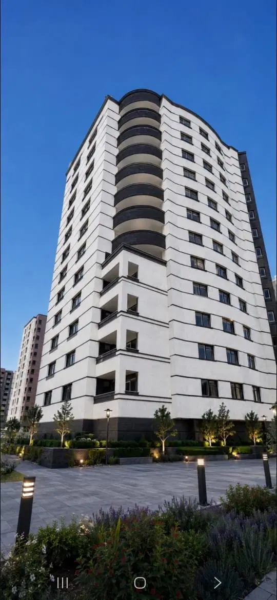 معاوضه آپارتمان با زمین ارتفاع دار