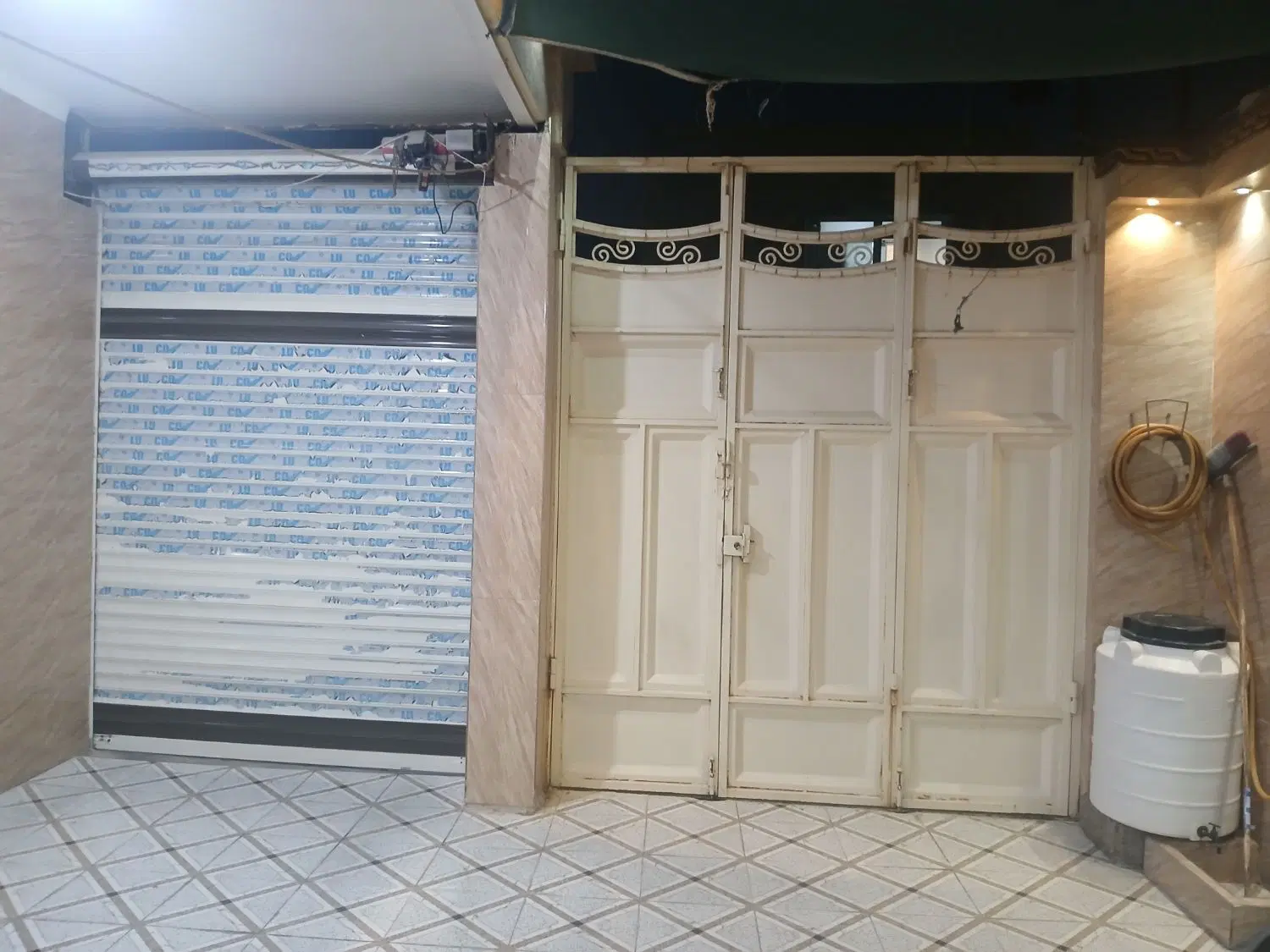 فروش خانه در شبیشه