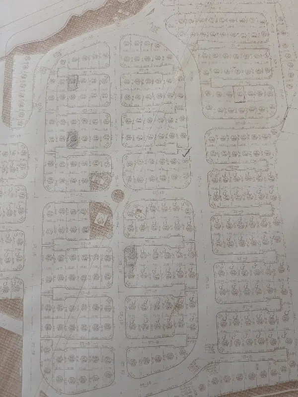 زمین بدیعی میلانی