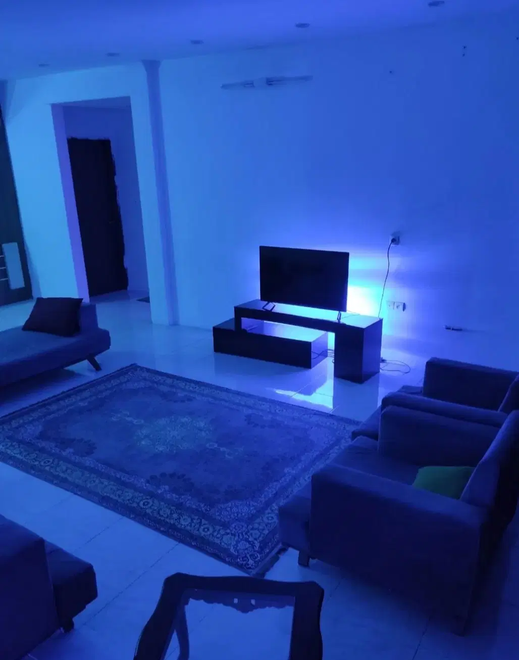 سوئیت منزل دربستی مبله با پارکینگ