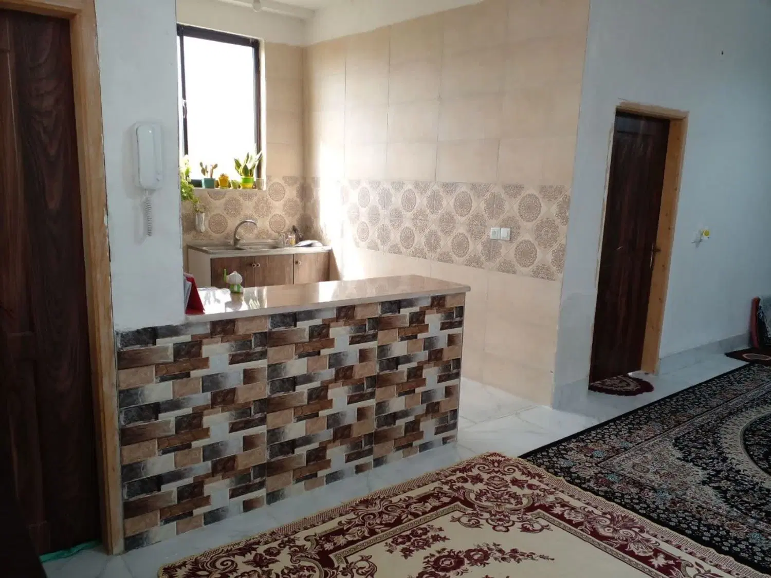 سوییت شیک 75متری