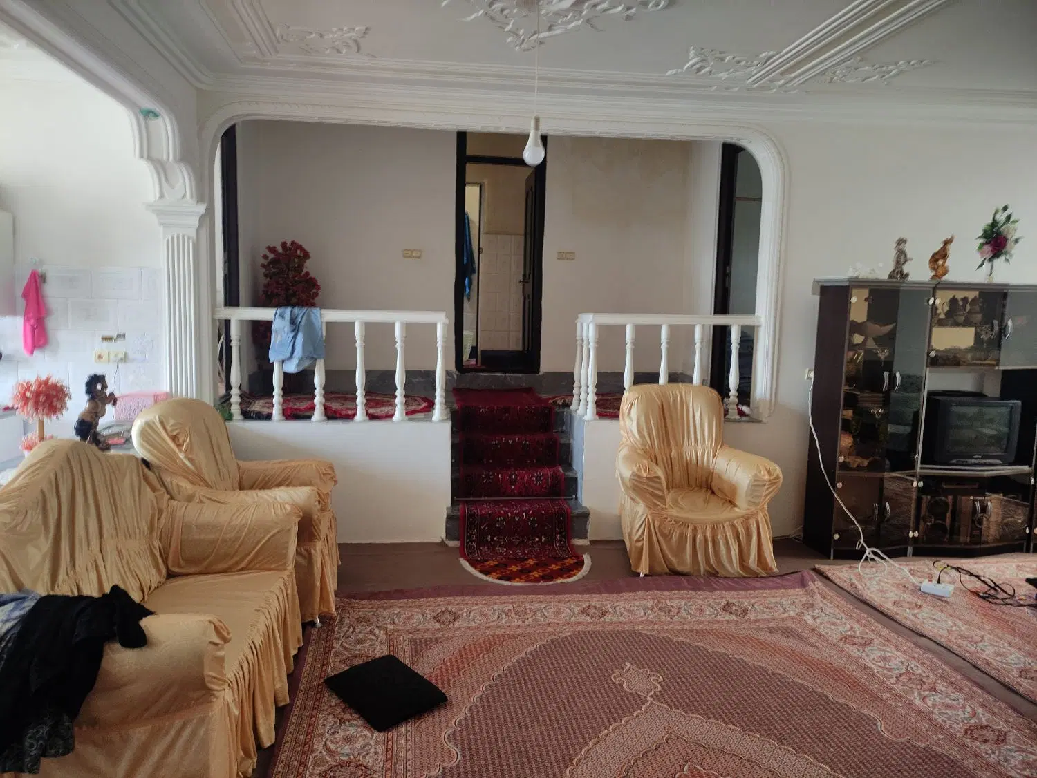 خانه مسکونی واقع. در سلماس
