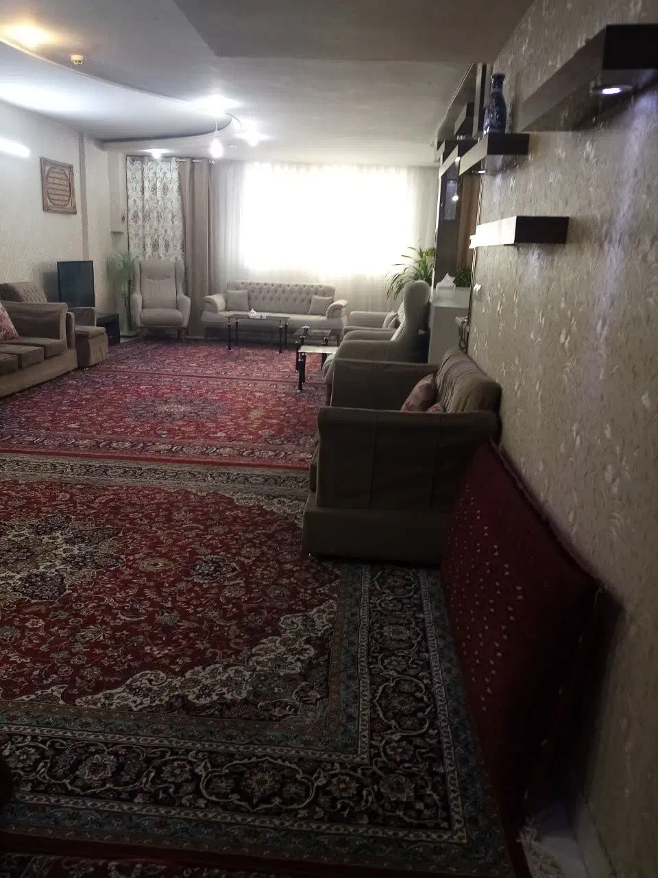 فروش واحد ۱۱۰ متری در سرافرازان