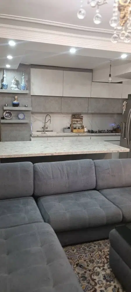 اکباتان جانبازان ۹۵ متر