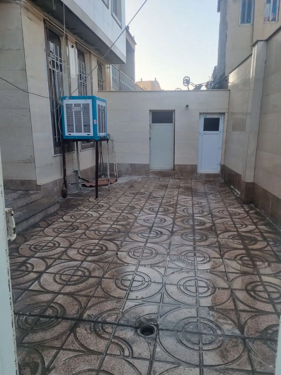 فروش ویلایی ۲ طبق ۲ بر