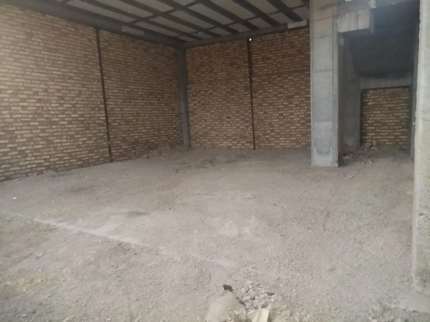 اجاره ی انباری