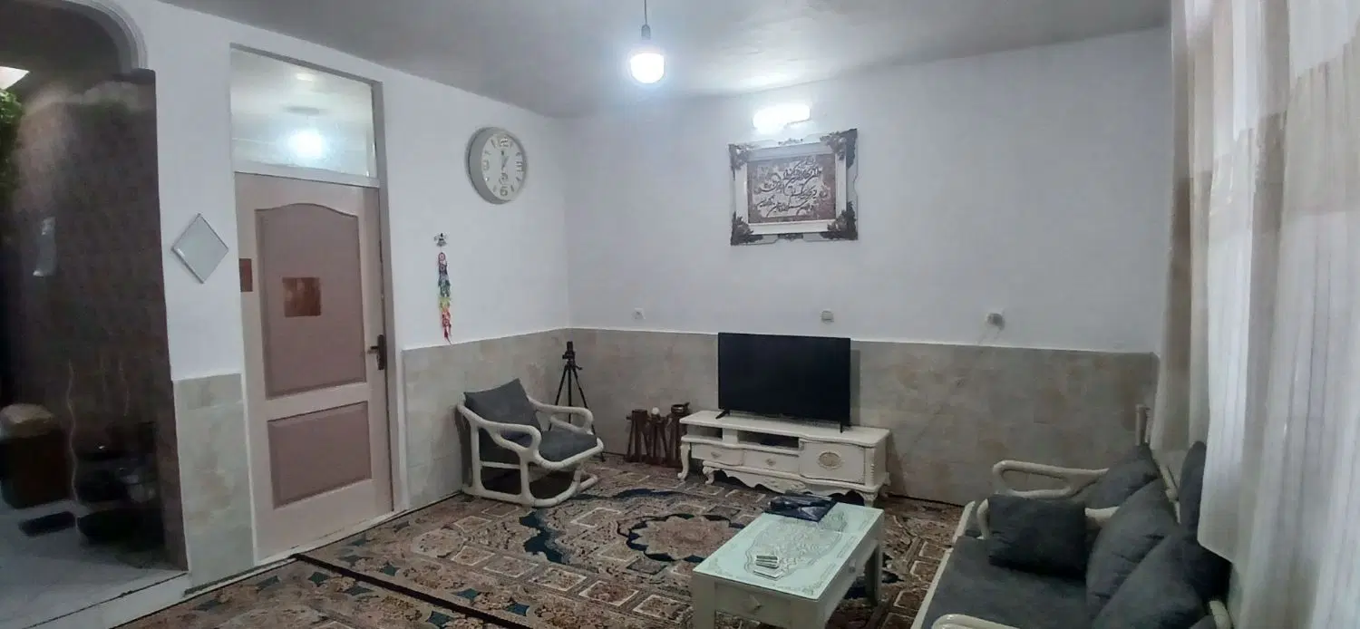 خانه ۵۵ متری در ورامین شهرک گلها تازه باز سازی شده