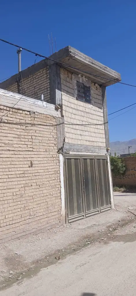 منزل مسکونی واقع در نرگس