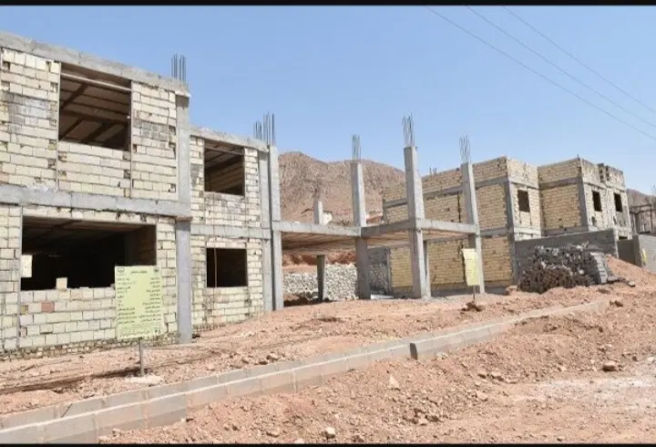 زمین جوانی جمعیت ۳ فرزندی ۲۰۰ متری