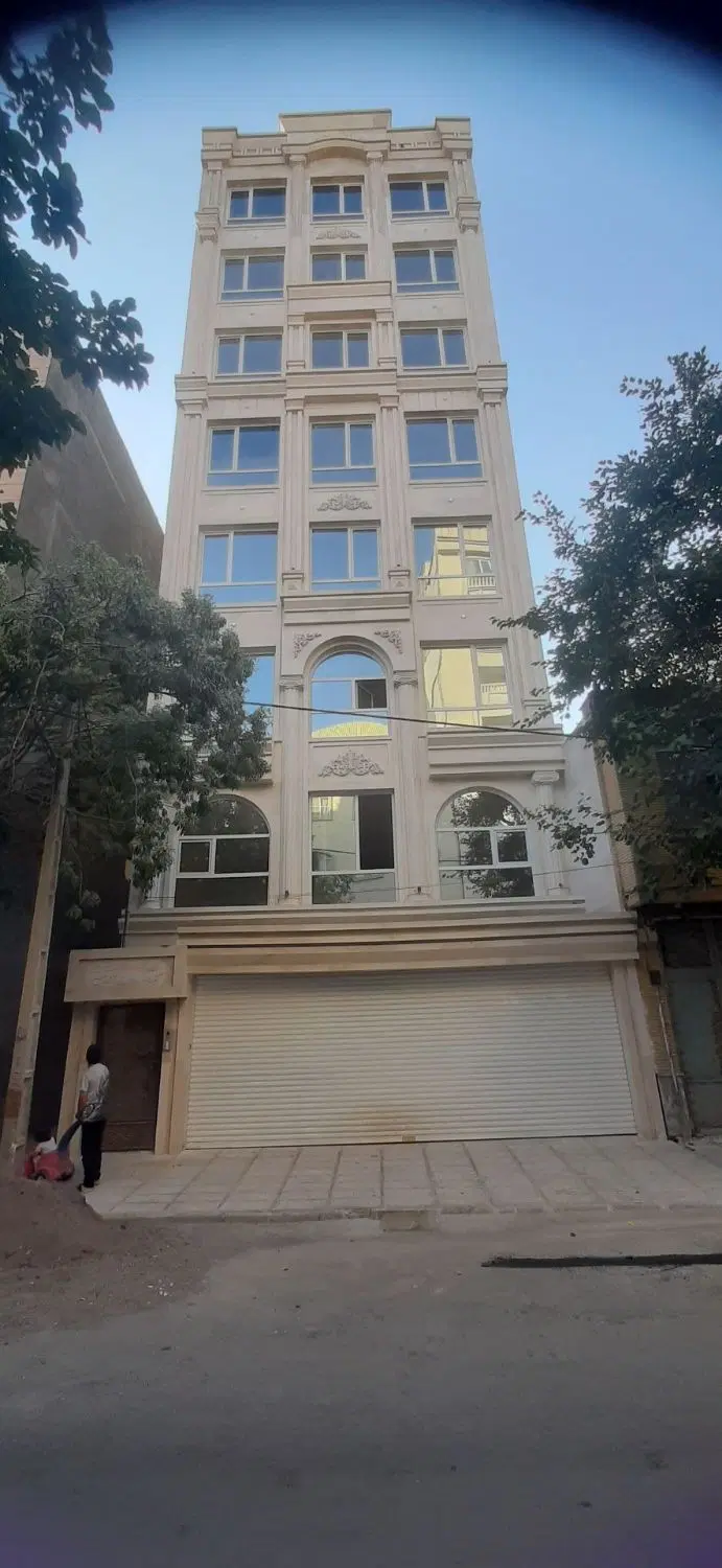 آپارتمان ۱۱۰ متری دوخوابه خیابان ایثار