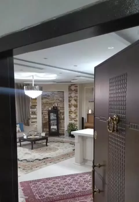 آپارتمان لوکس مرکز شهر
