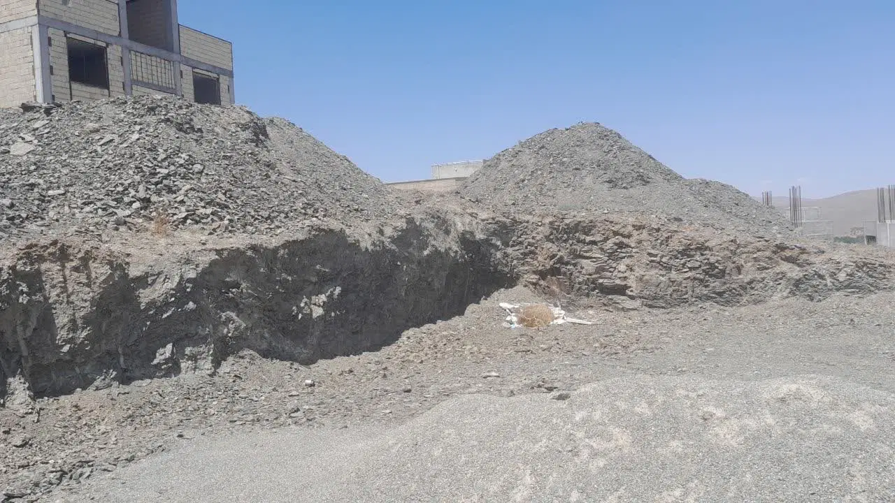 زمین مسکونی
