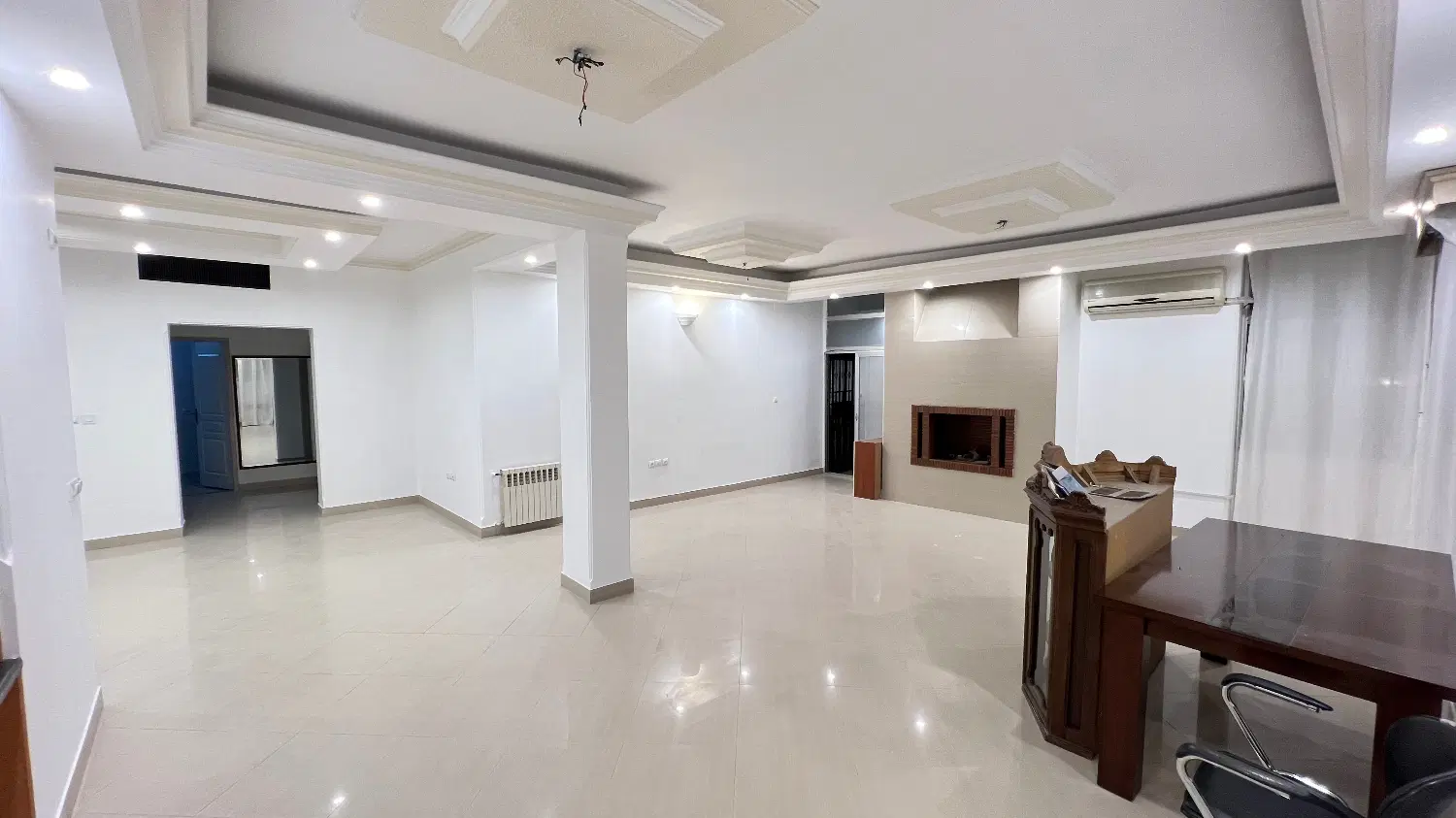 خانه با حیاط مستقل