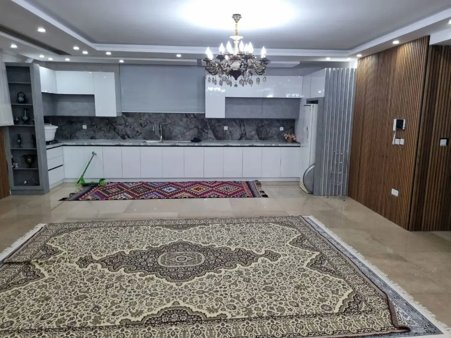باغ حتم اباد لوکس و لاکچری