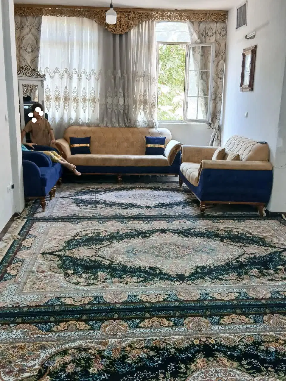 اپارتمان ۷۰متری،پارکینگ،انباری،نزدیک مترو اشراق