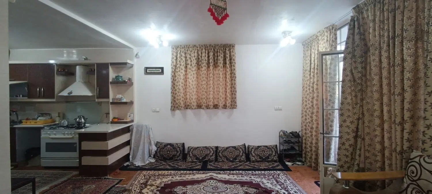 فروش باغ ویلا حدود ۱۵۰۰ متری در قلعه سفید