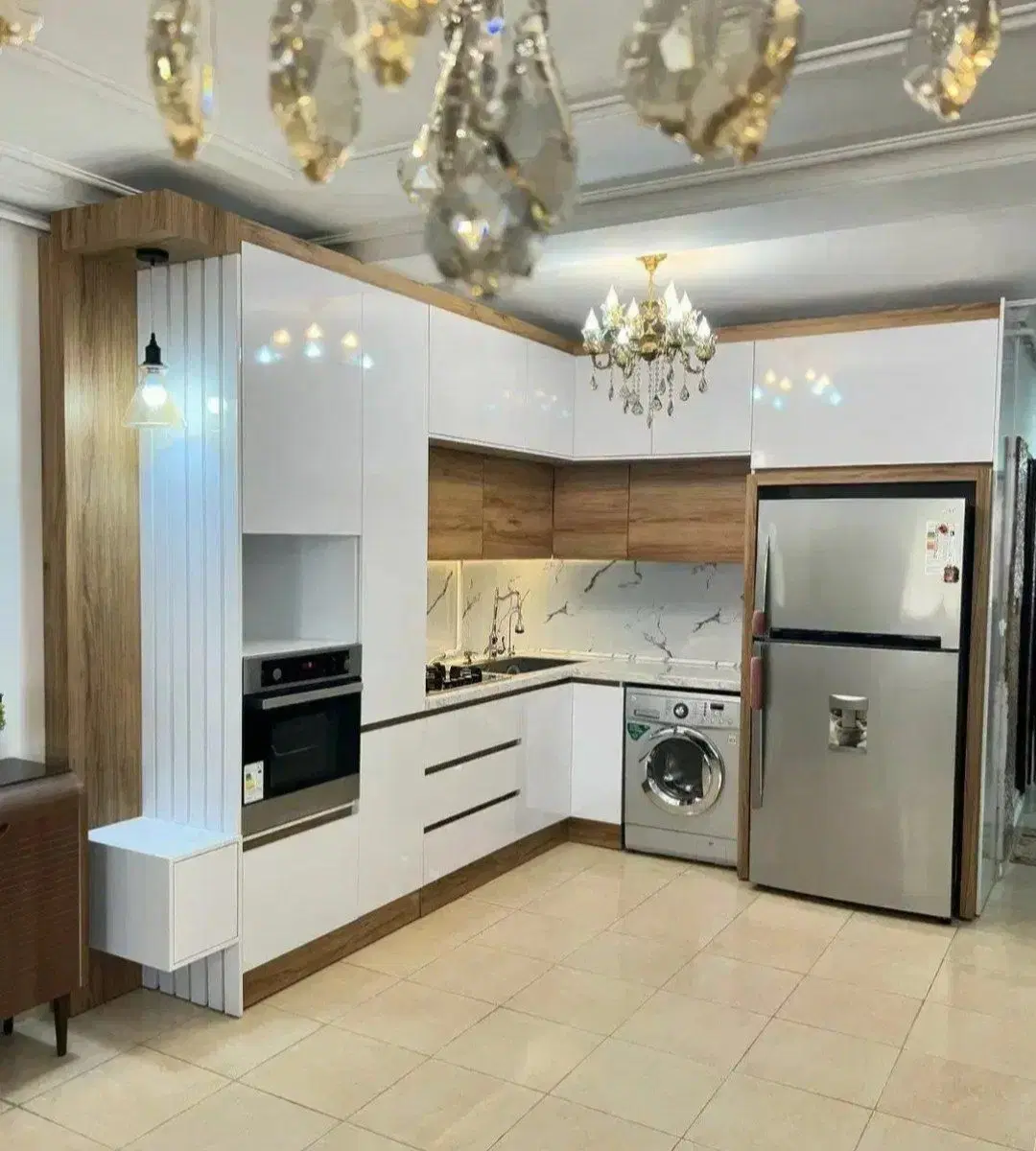 ۸۰ متر ۲ خواب هفت‌تیر ۳ (پشت حاشیه)  پارکینگ سندی