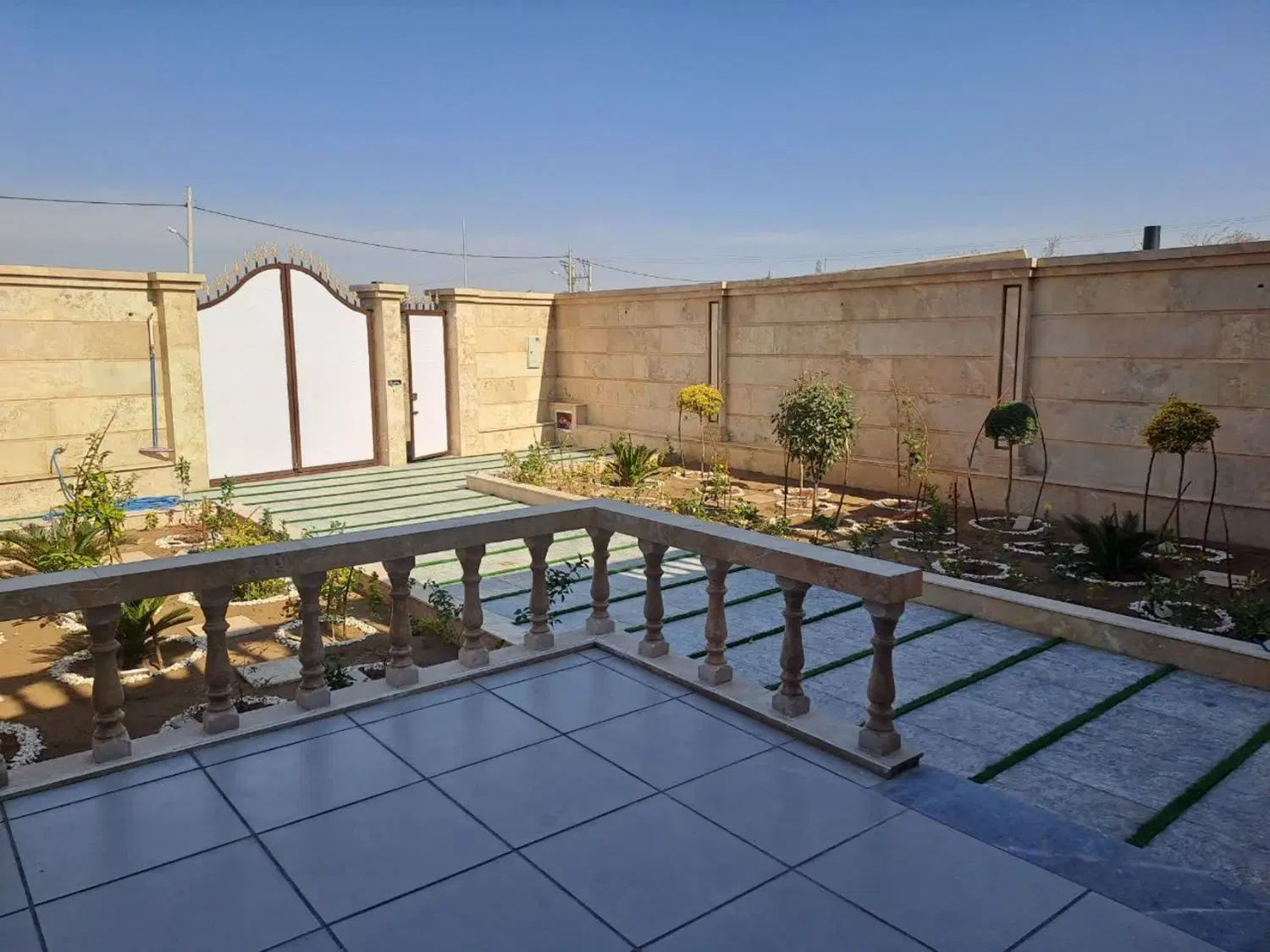 باغچه فروشی کاشان
