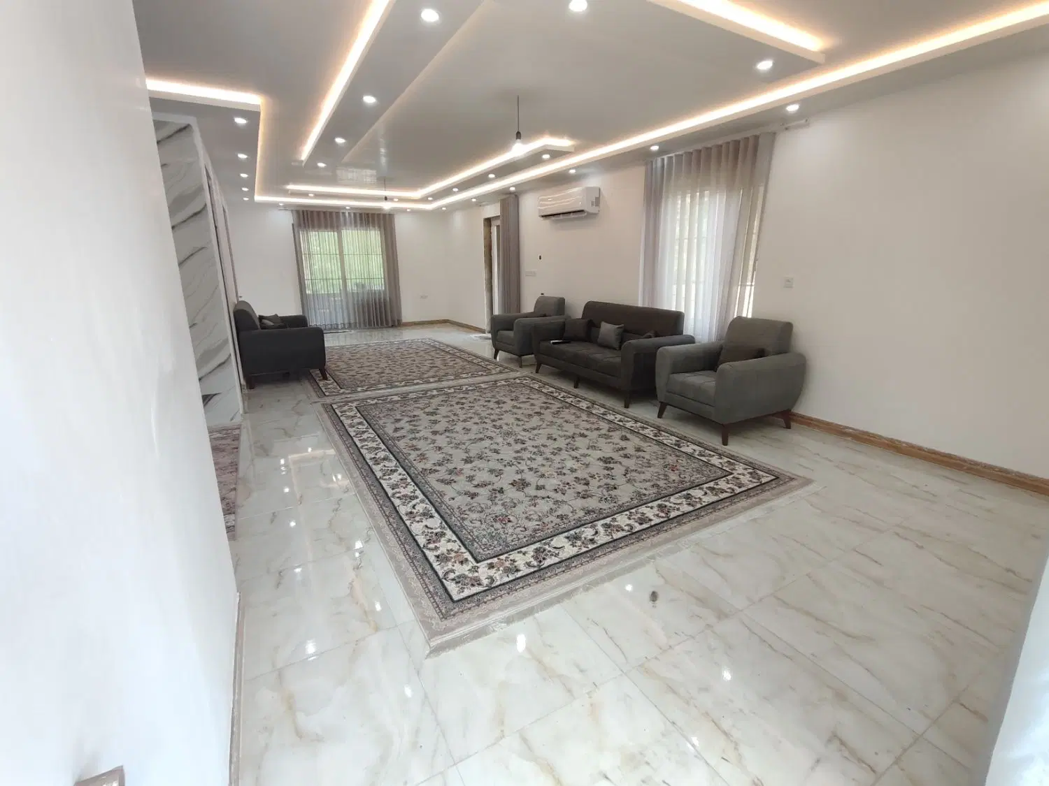 ویلاجکوزی دار
