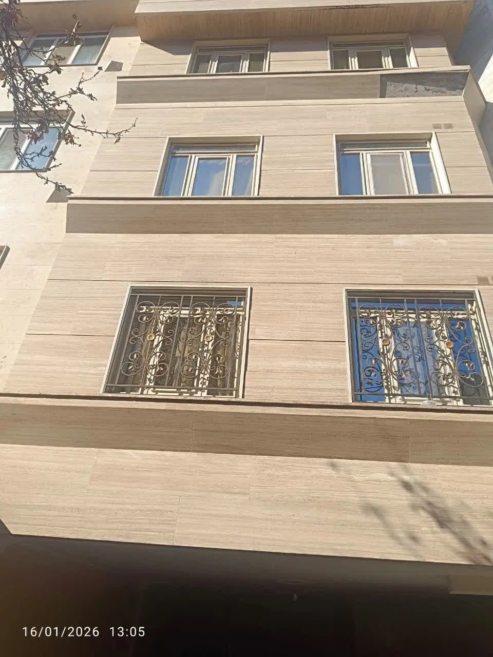 آپارتمان ۶۲متری تک واحد