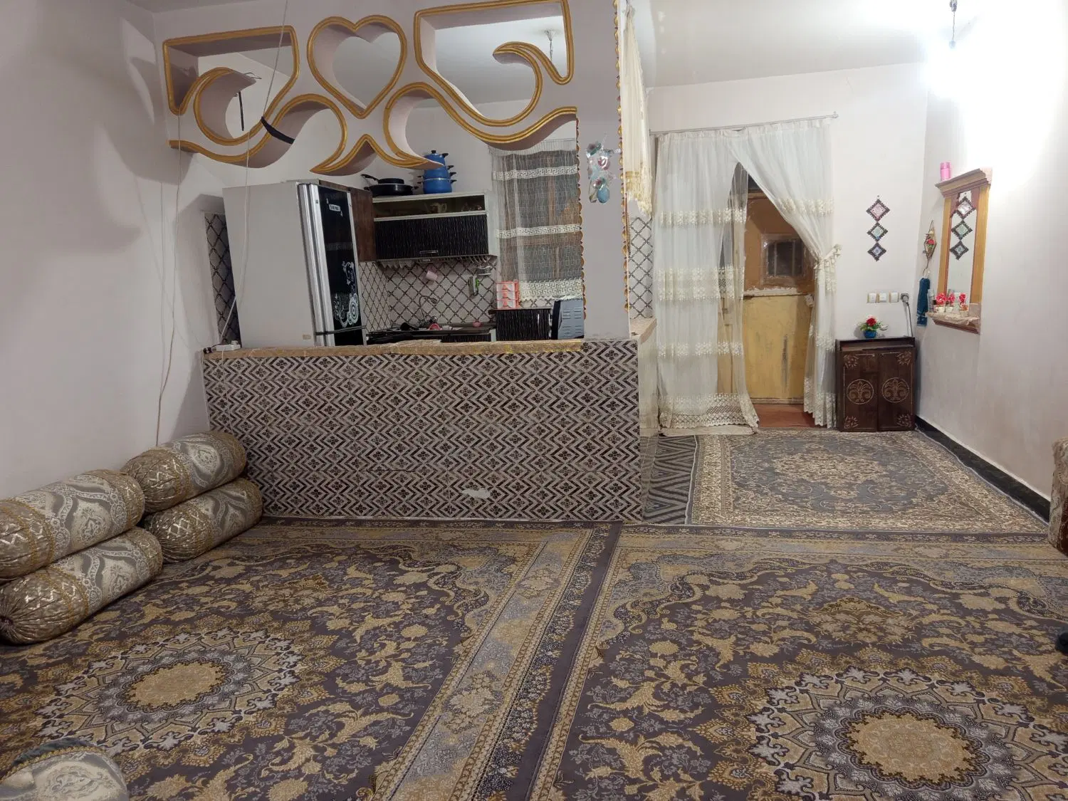 خانه اجاره ای عباس اباد معراج ۲