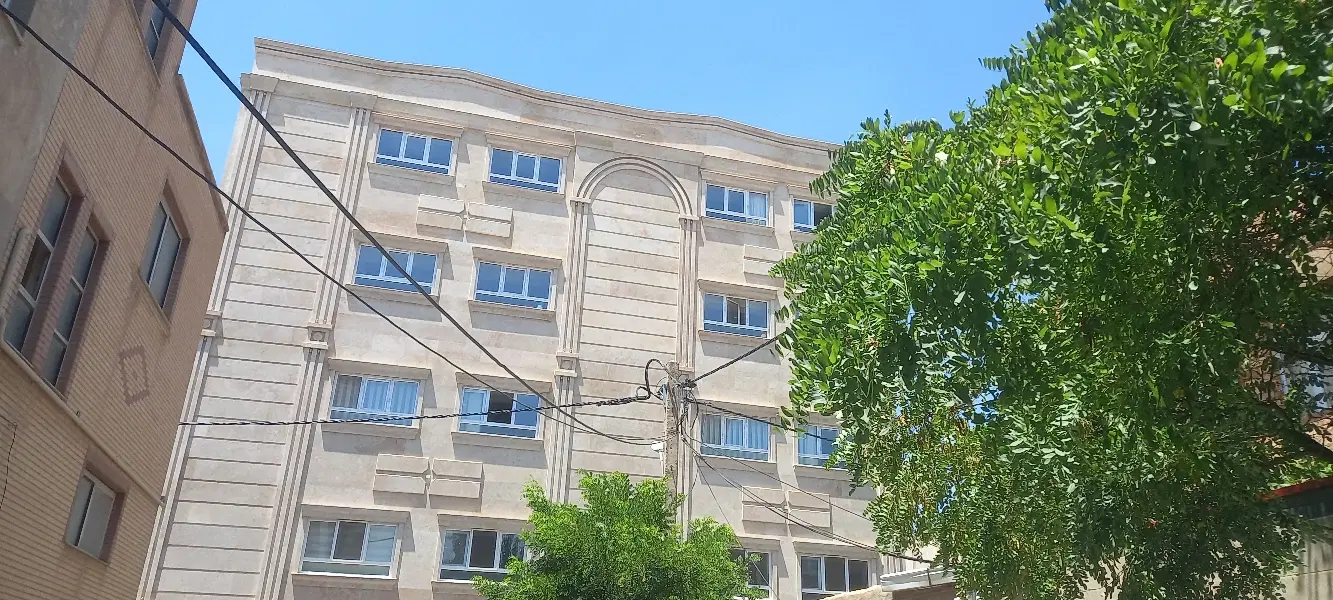 فروش آپارتمان در خیابان پاسداران ارم رضوانشهر