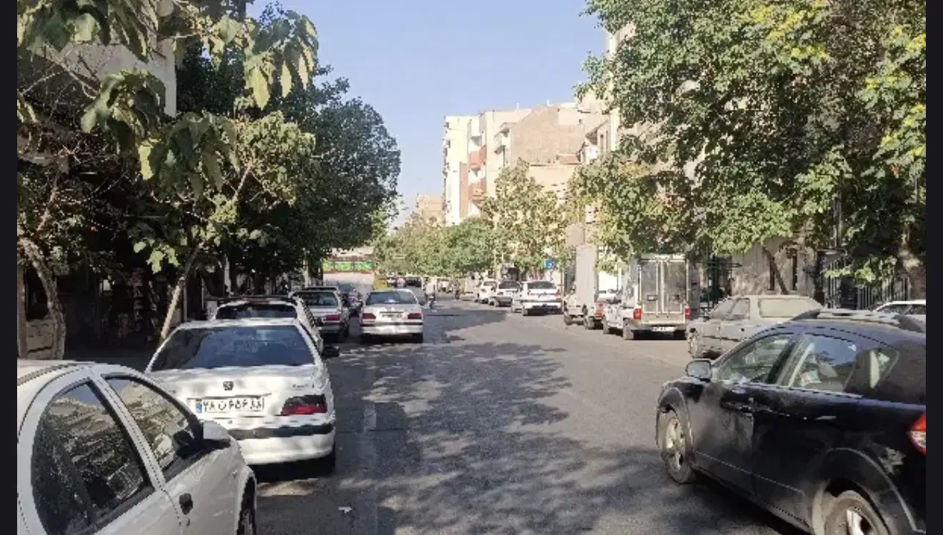 فروش ۱۱۳۰ متر کلنگی بر بلوار انقلاب