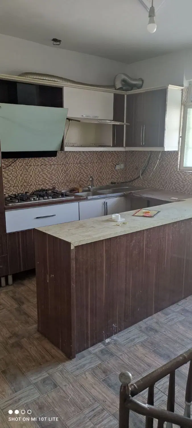 ویلایی ۸۰متری چمران ۱