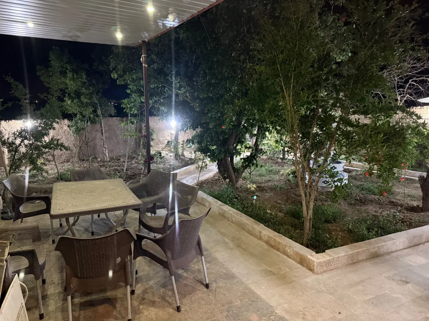 خانه باغ ویلایی
